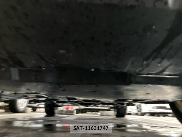 Toyota C-HR 2017-02 7615502-7