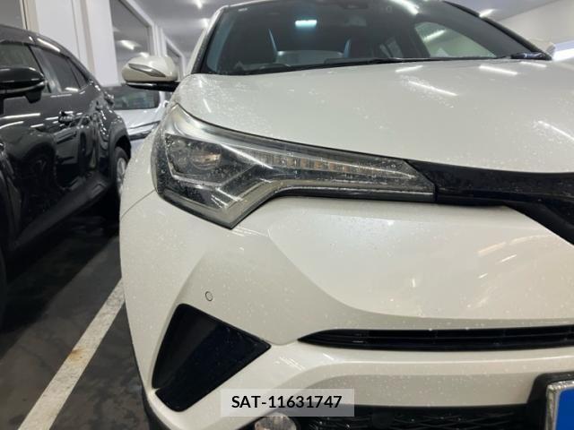 Toyota C-HR 2017-02 7615502-2