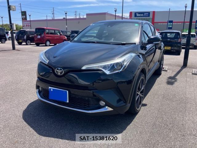 Toyota C-HR 2017-06 7615504-0