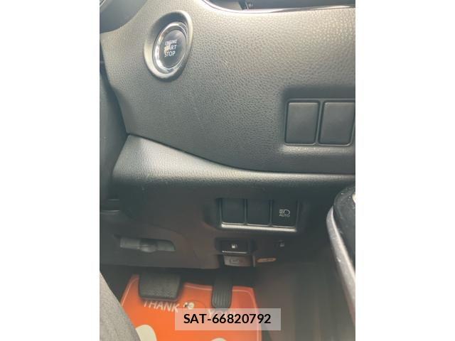 Toyota C-HR 2018-07 7615506-11