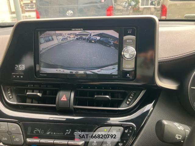 Toyota C-HR 2018-07 7615506-15