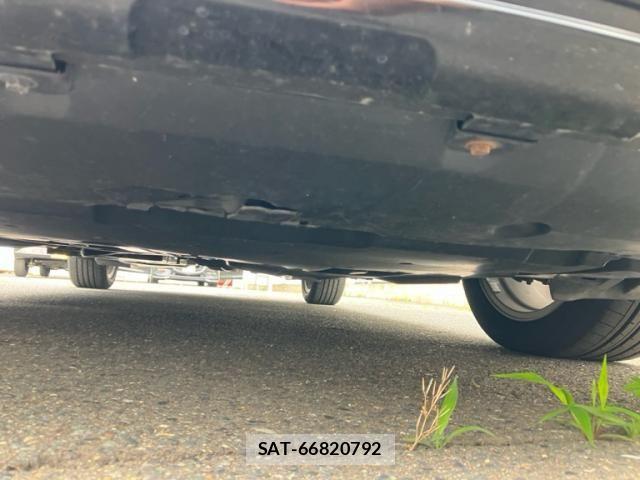Toyota C-HR 2018-07 7615506-1