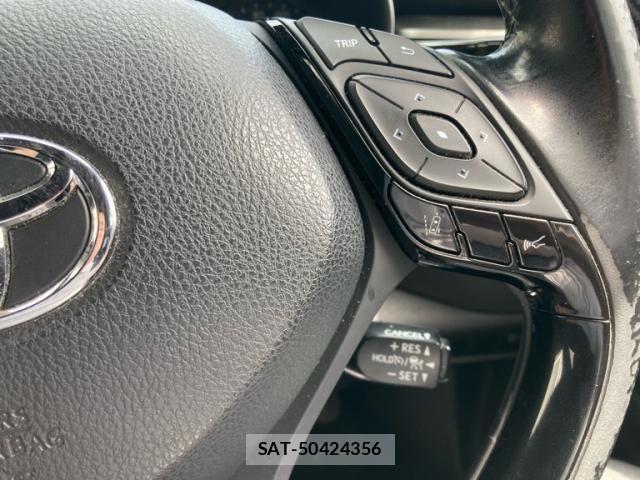 Toyota C-HR 2017-06 7615505-19