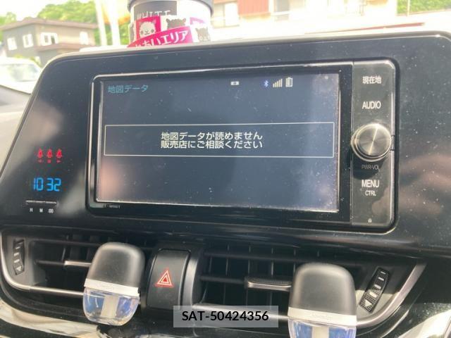 Toyota C-HR 2017-06 7615505-23