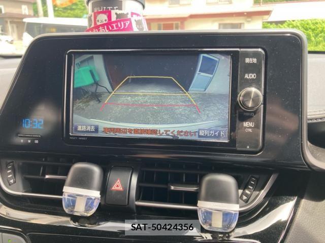 Toyota C-HR 2017-06 7615505-24