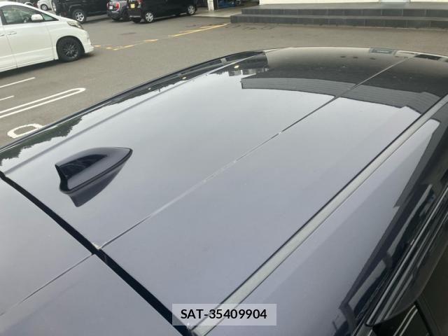 Toyota C-HR 2021-10 7978787-14