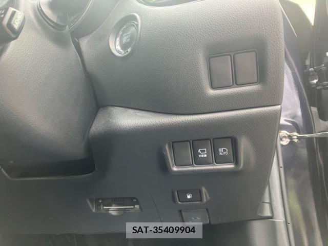 Toyota C-HR 2021-10 7978787-20