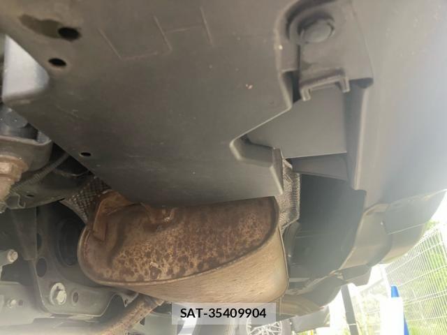 Toyota C-HR 2021-10 7978787-8