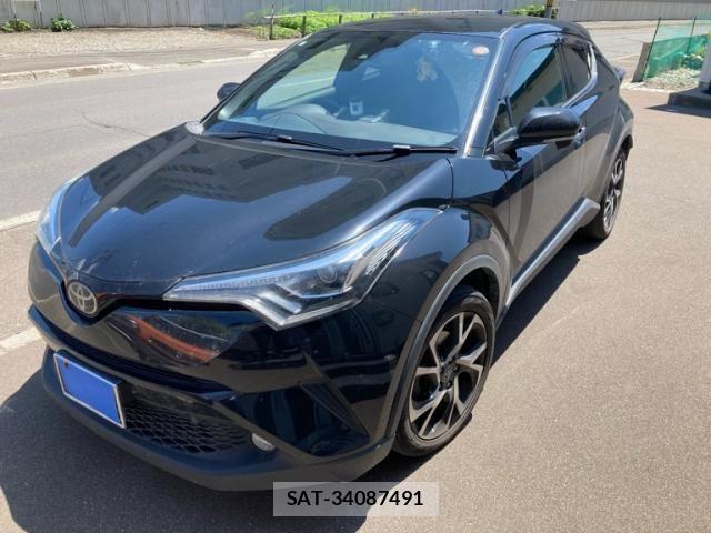 Toyota C-HR 2018-02 8034815-0