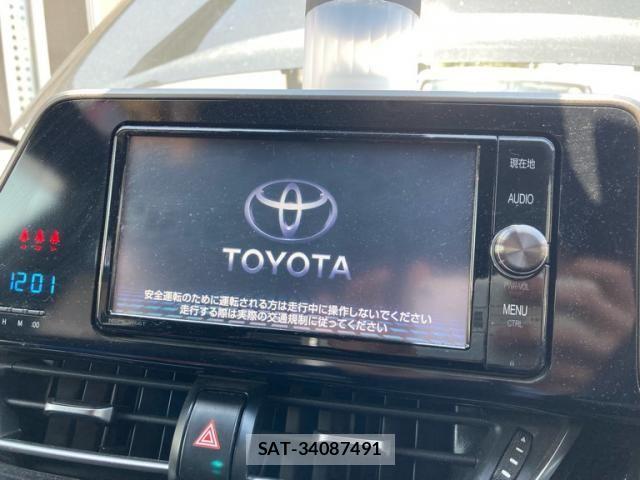 Toyota C-HR 2018-02 8034815-19