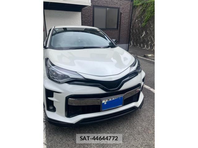 Toyota C-HR 2020-11 8034814-1