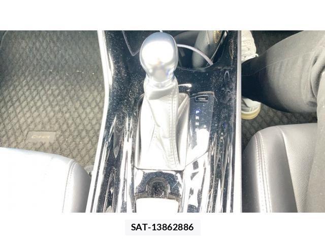 Toyota C-HR 2022-09 8034813-15