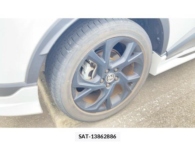 Toyota C-HR 2022-09 8034813-24