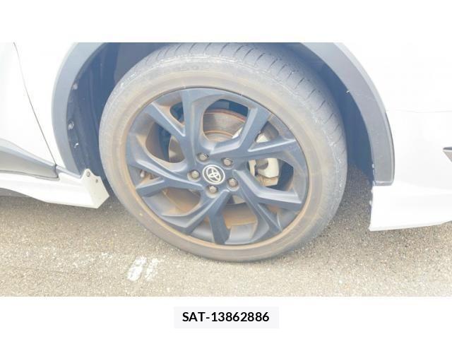 Toyota C-HR 2022-09 8034813-25