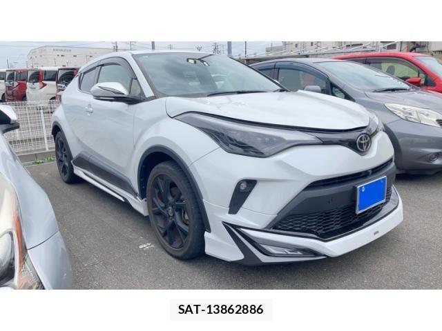 Toyota C-HR 2022-09 8034813-2
