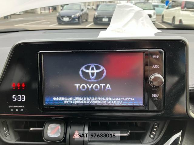 Toyota C-HR 2018-08 8073236-14