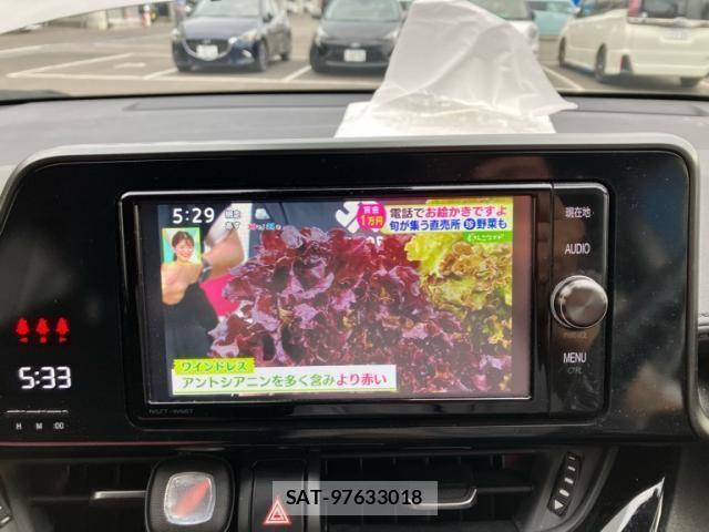 Toyota C-HR 2018-08 8073236-15