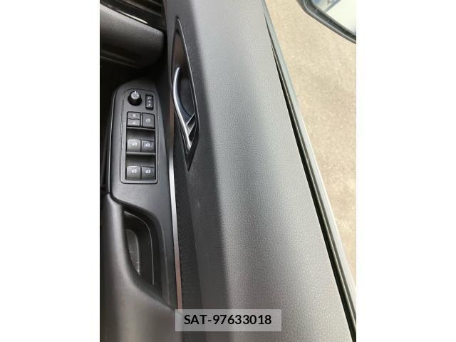 Toyota C-HR 2018-08 8073236-23