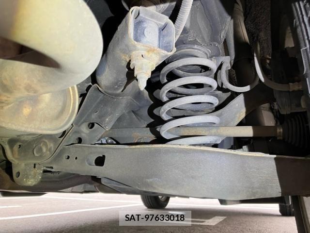 Toyota C-HR 2018-08 8073236-28