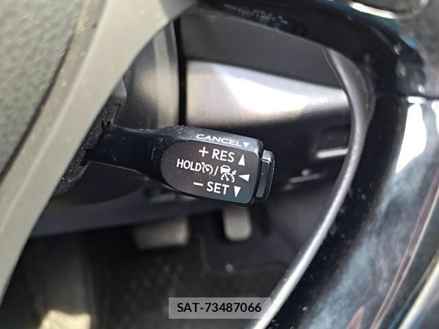 Toyota C-HR 2017-03 8073228-18