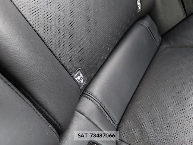 Toyota C-HR 2017-03 8073228-22
