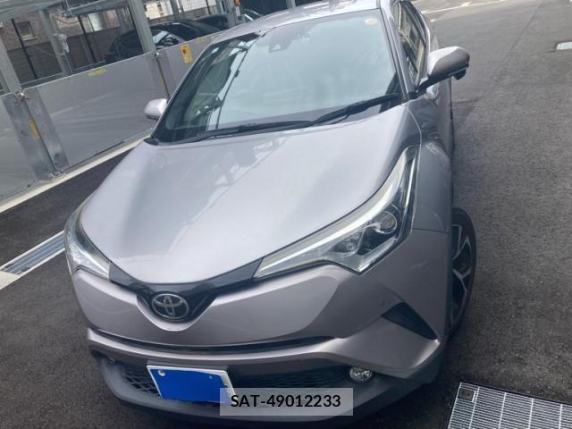 Toyota C-HR 2017-10 8073235-0