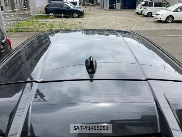 Toyota C-HR 2017-06 8098480-11