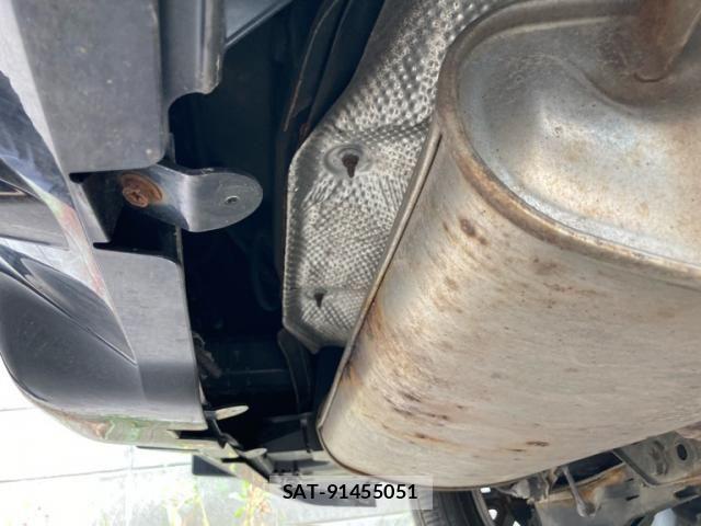 Toyota C-HR 2017-06 8098480-13