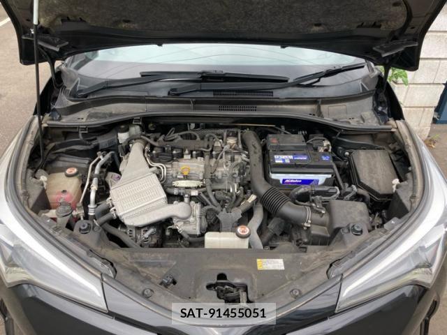 Toyota C-HR 2017-06 8098480-16