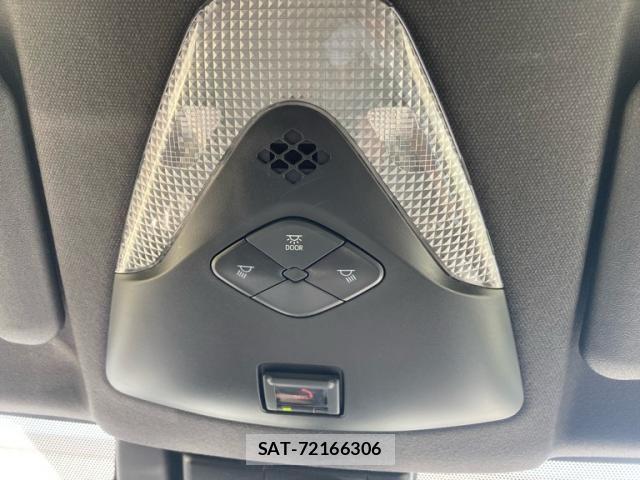 Toyota C-HR 2022-04 8098479-24