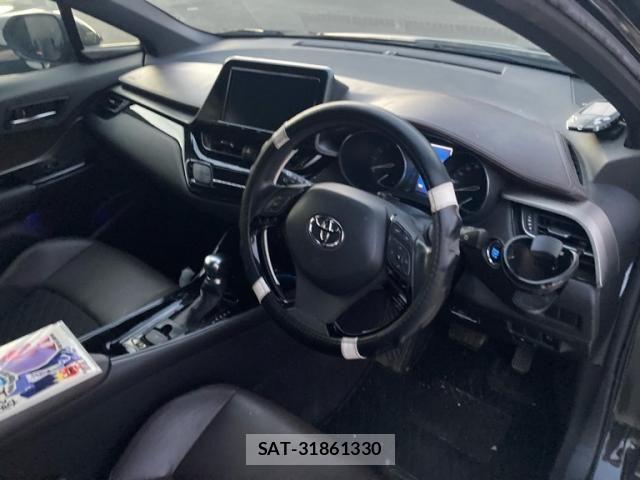 Toyota C-HR 2016-12 8229252-11
