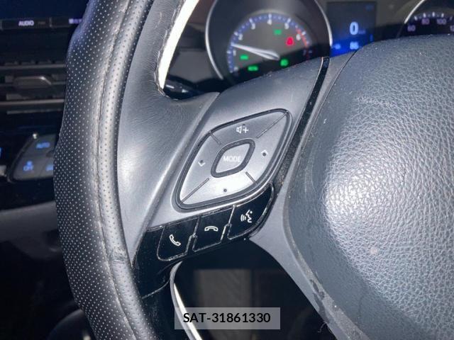 Toyota C-HR 2016-12 8229252-24