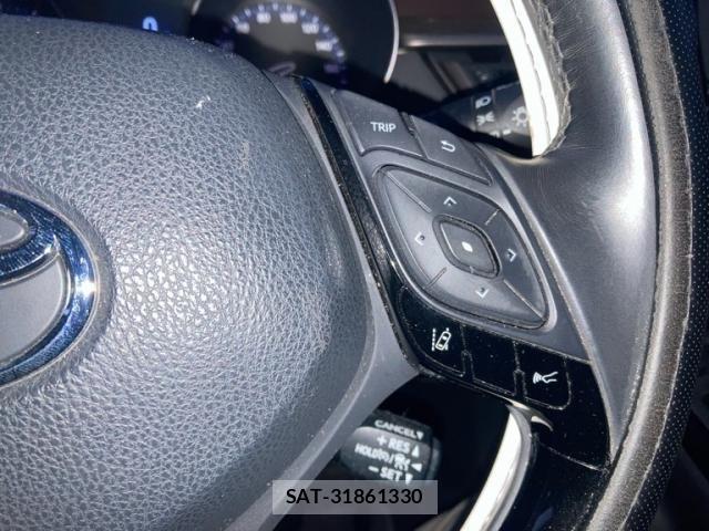 Toyota C-HR 2016-12 8229252-25