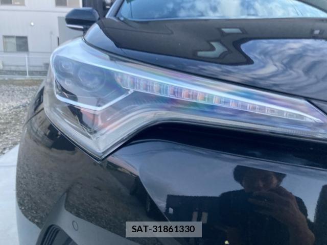 Toyota C-HR 2016-12 8229252-3