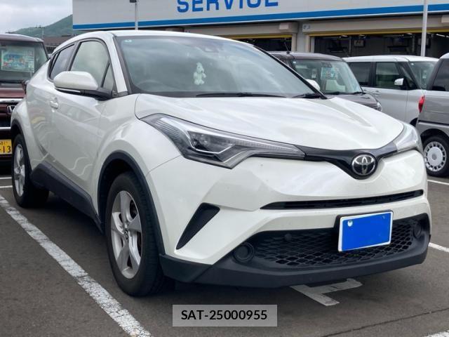 Toyota C-HR 2018-11 8229253-0