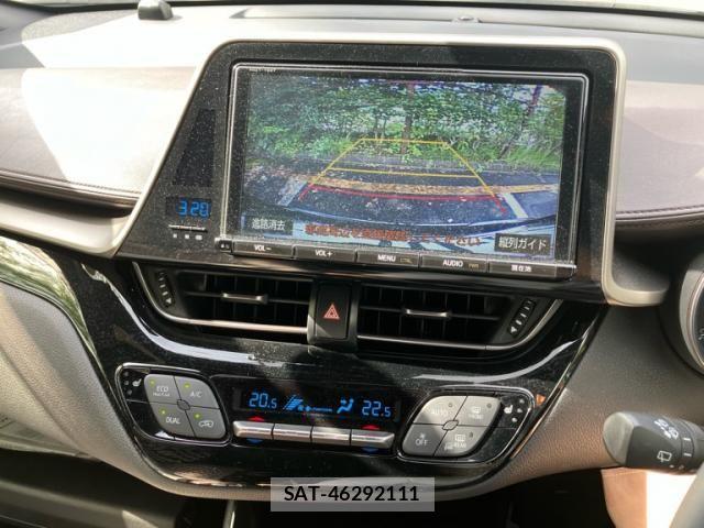 Toyota C-HR 2017-09 8244833-15