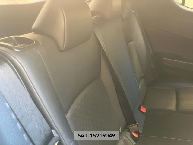 Toyota C-HR 2017-08 8335221-17
