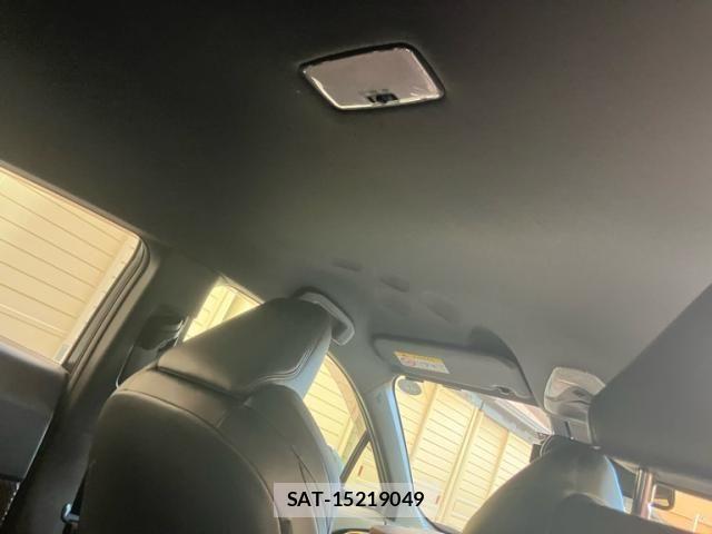 Toyota C-HR 2017-08 8335221-19