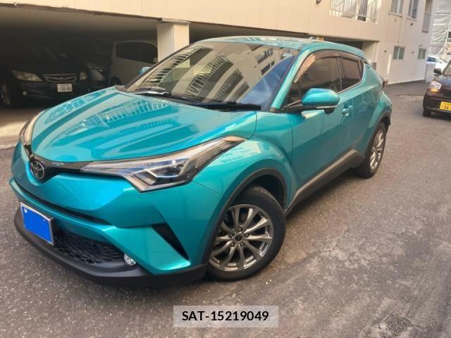 Toyota C-HR 2017-08 8335221-2