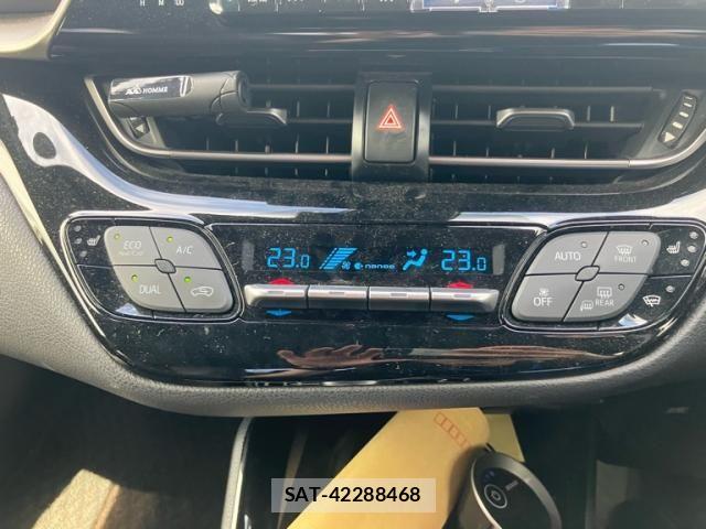 Toyota C-HR 2017-02 8411626-19