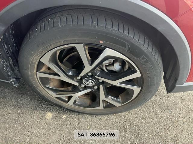 Toyota C-HR 2018-03 8411604-5