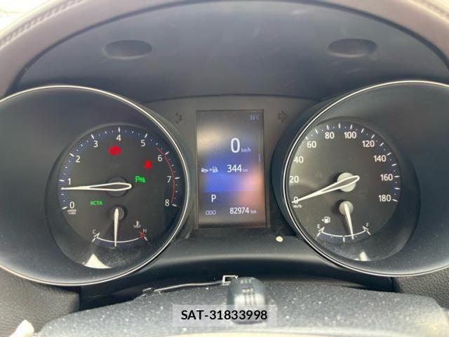 Toyota C-HR 2017-06 8524054-20
