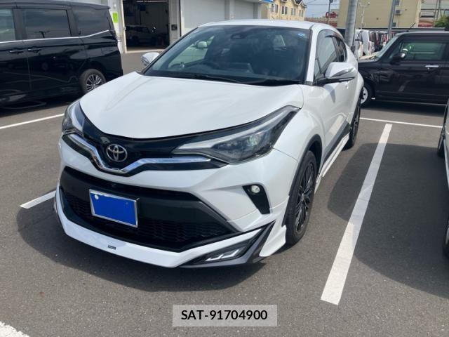 Toyota C-HR 2022-03 8561413-0