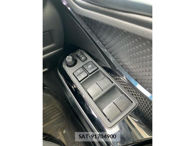 Toyota C-HR 2022-03 8561413-18
