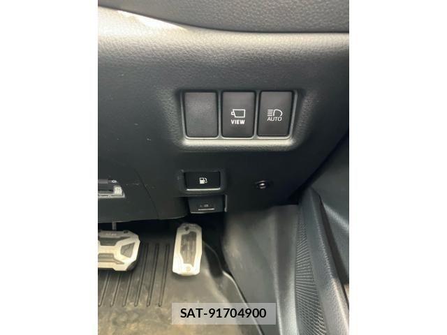 Toyota C-HR 2022-03 8561413-19