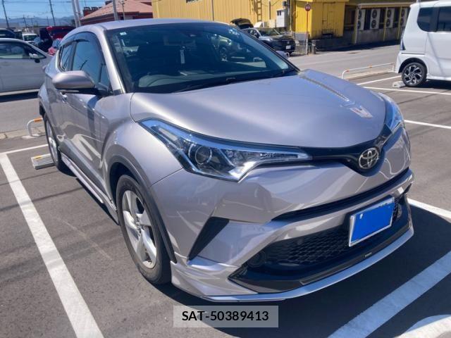 Toyota C-HR 2017-02 8561412-1