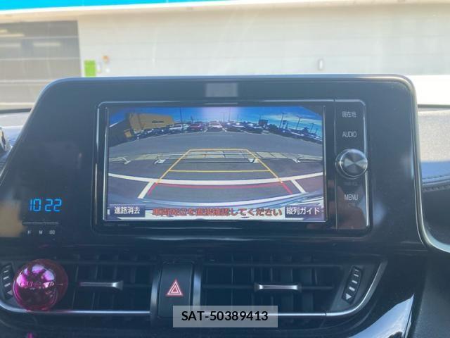 Toyota C-HR 2017-02 8561412-20