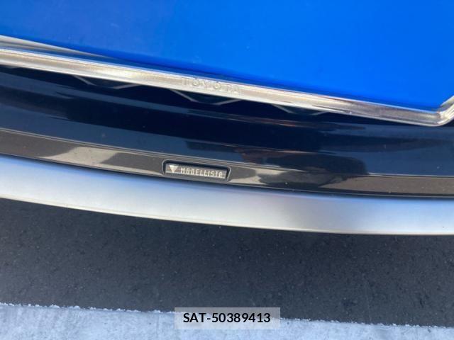 Toyota C-HR 2017-02 8561412-4