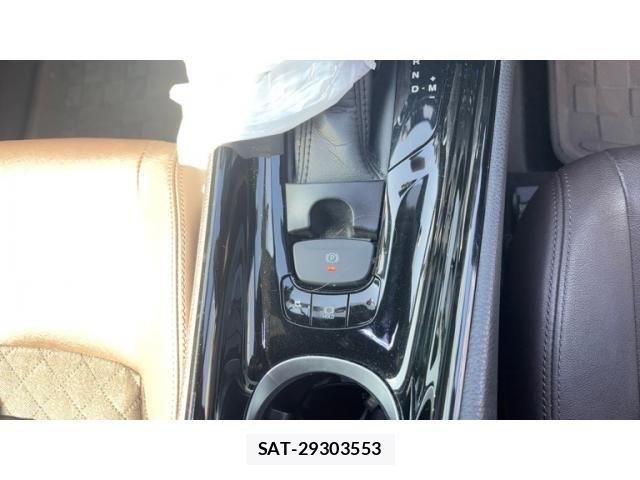 Toyota C-HR 2017-12 8626151-6