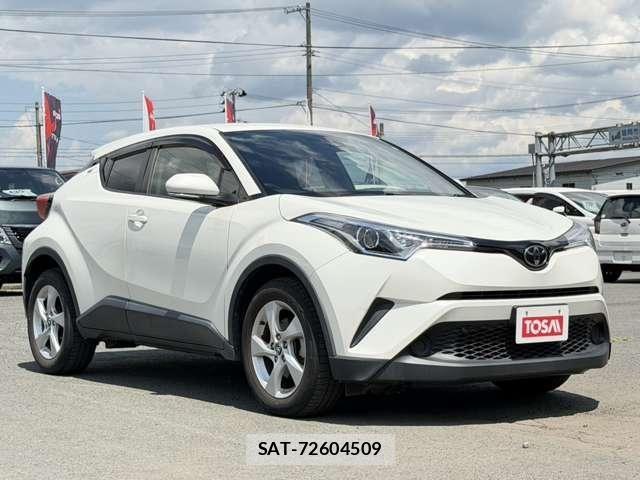 Toyota C-HR 2017-06 8685294-19